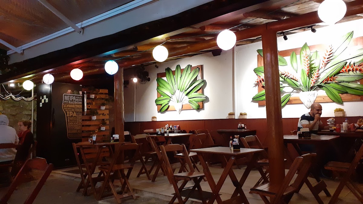 Quintal da Vó Hamburgueria Artesanal foto 1